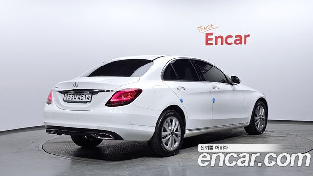 Mercedes-Benz C-Class из Кореи Encar