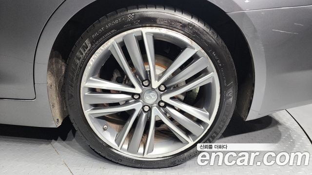 Infiniti Q50 из Кореи Encar