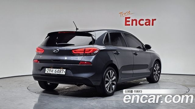 Hyundai i30 Diesel 1.6 Premium — пробег 87 467 км — фото 2 из 5