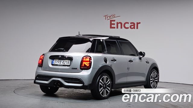 Mini Cooper из Кореи Encar
