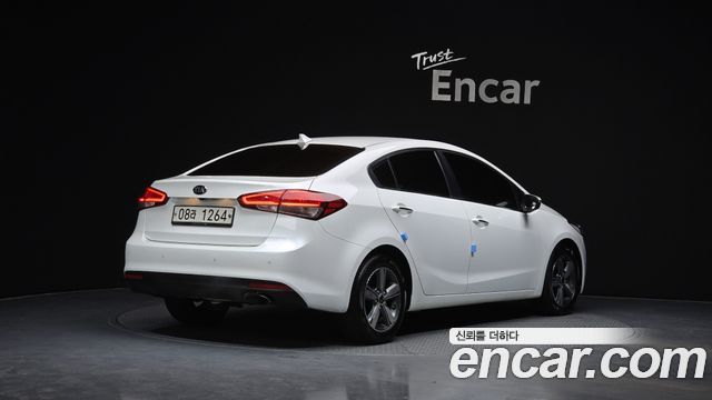 Kia K3 из Кореи Encar