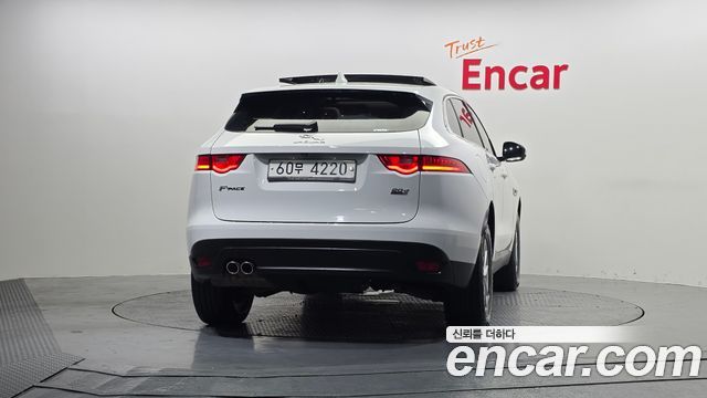 Jaguar F-PACE из Кореи Encar