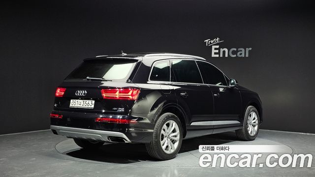 Audi Q7 из Кореи Encar
