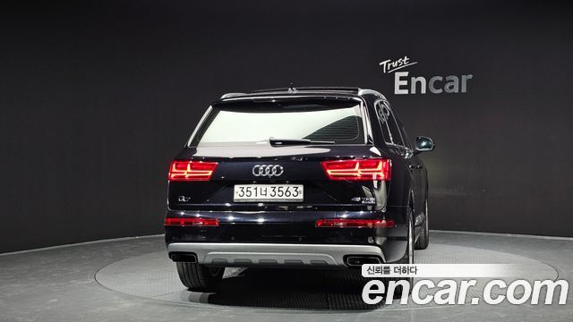 Audi Q7 из Кореи Encar