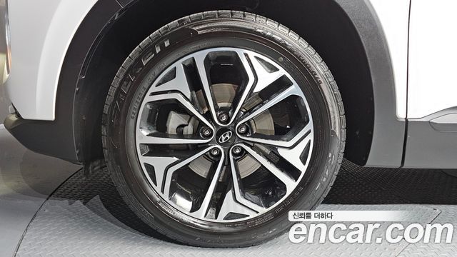 Hyundai Santafe из Кореи Encar