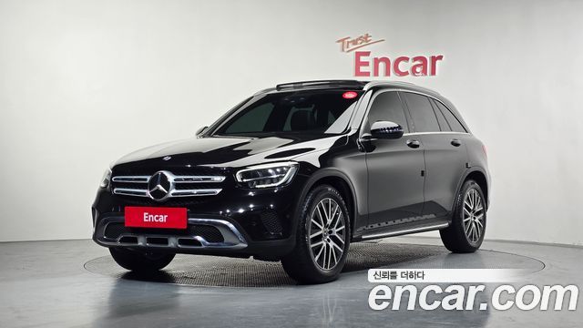 Mercedes-Benz GLC-Class GLC300 4MATIC Premium — пробег 17 463 км — фото 1 из 5
