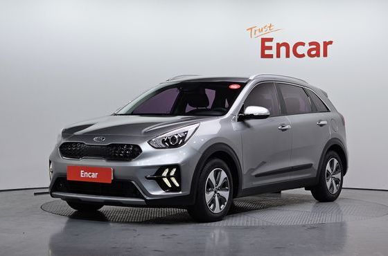 Kia Niro 1.6 HEV Luxury — пробег 55 930 км — фото 1 из 5