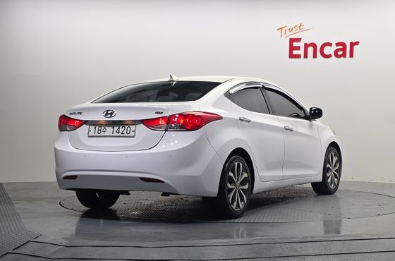 Hyundai AVANTE M16 GDI Premium — пробег 109 985 км — фото 2 из 5