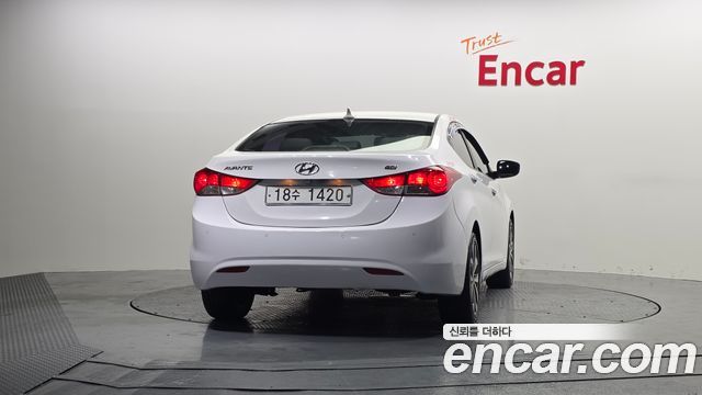 Hyundai AVANTE из Кореи Encar