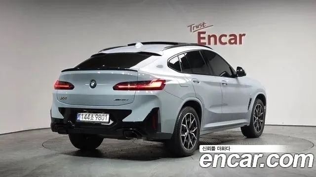 BMW X4 xDrive 20d M Sports Pro — пробег 24 041 км — фото 3 из 5