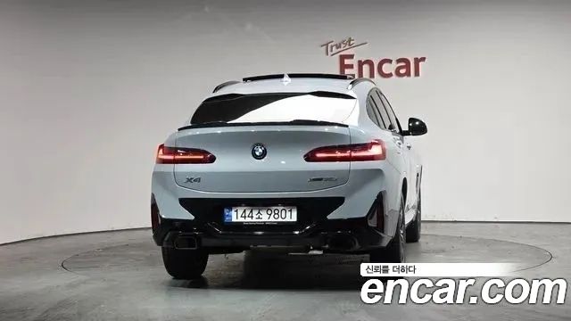 BMW X4 xDrive 20d M Sports Pro — пробег 24 041 км — фото 4 из 5