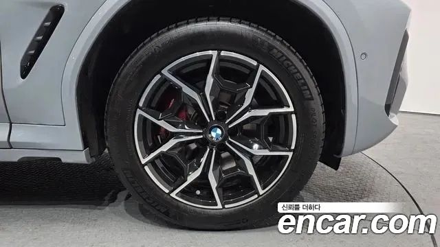 BMW X4 xDrive 20d M Sports Pro — пробег 24 041 км — фото 5 из 5