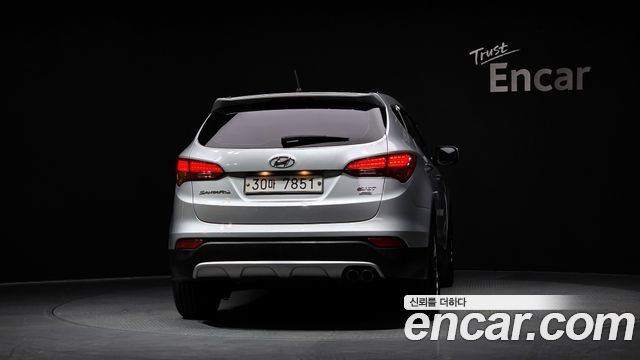 Hyundai Santafe Diesel(e-VGT) 2.0 4WD Smart — пробег 120 309 км — фото 4 из 5