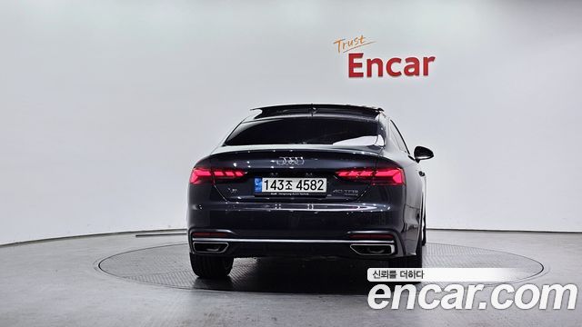 Audi A5 40 TFSI Quattro Sportback — пробег 6 116 км — фото 4 из 5