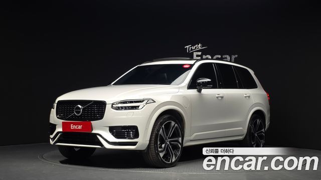 Volvo XC90 T8 R-Design Hybrid — пробег 100 027 км — фото 1 из 5