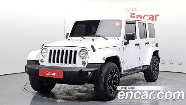 Jeep Wrangler 3.6 Sahara 4Door — пробег 105 302 км — фото 1 из 5