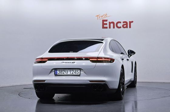 Porsche Panamera 3.0 AWD — пробег 79 289 км — фото 4 из 5