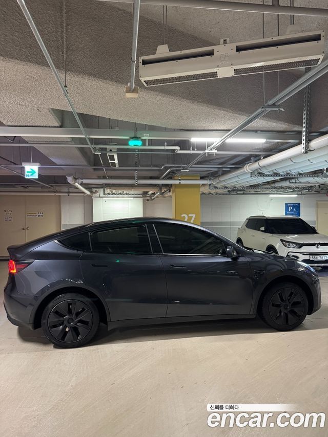 Tesla Model Y RWD — пробег 33 000 км — фото 3 из 5