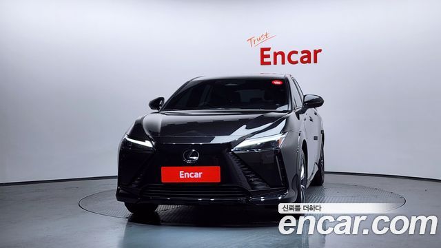 Lexus RZ Luxury — пробег 57 755 км — фото 3 из 5