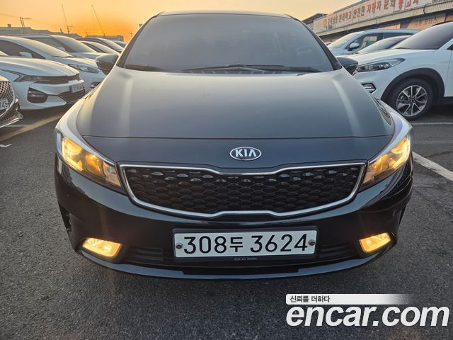 Kia K3 Deluxe — пробег 146 000 км — фото 2 из 5
