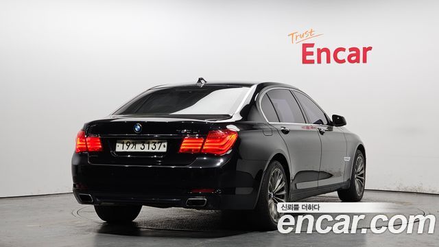 BMW 7-Series из Кореи Encar