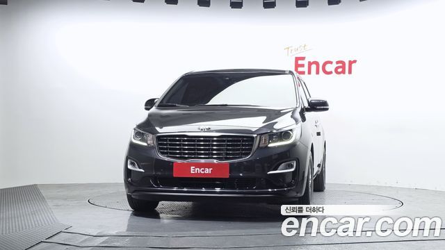 Kia Carnival 11-Seater Prestige — пробег 19 213 км — фото 3 из 5