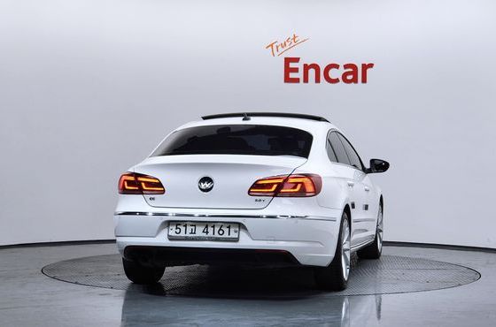 Volkswagen CC 2.0 TSI — пробег 93 812 км — фото 4 из 5