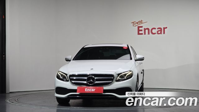 Mercedes-Benz E-Class из Кореи Encar