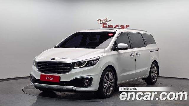 Kia Carnival 7-seater Limousine President — пробег 77 764 км — фото 1 из 5