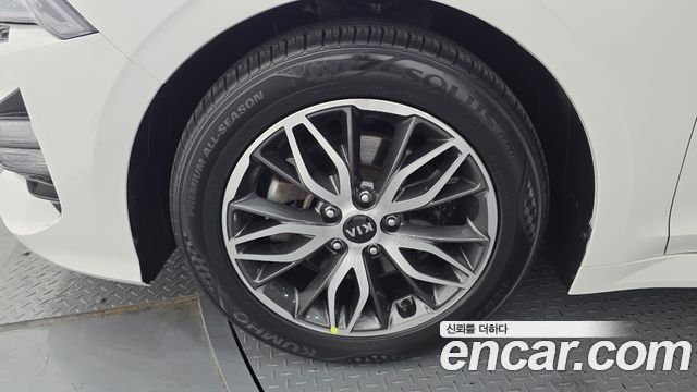 Kia K5 из Кореи Encar