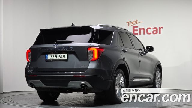 Ford Explorer 2.3 LimIted 4WD — пробег 58 203 км — фото 2 из 5