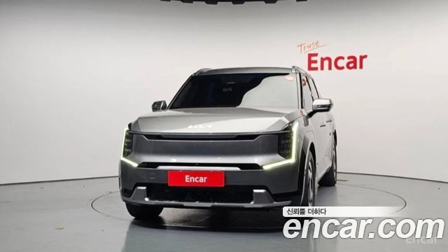 Kia EV9 Long Range 4WD Earth — пробег 52 099 км — фото 2 из 5