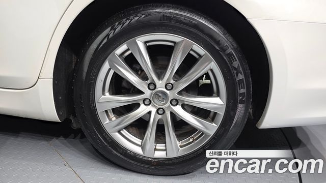 Infiniti Q70 из Кореи Encar