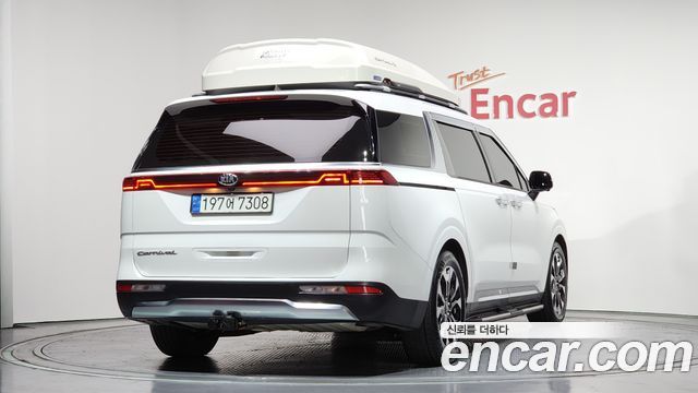 Kia Carnival из Кореи Encar