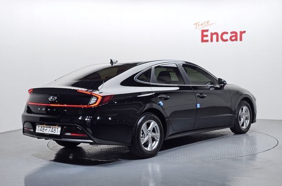 Hyundai Sonata 2.0 Smart — пробег 16 028 км — фото 2 из 5