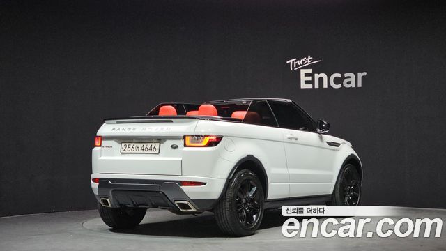 Land Rover Range Rover Evoque 2.0 TD4 SE Dynamic Convertible — пробег 81 297 км — фото 2 из 5