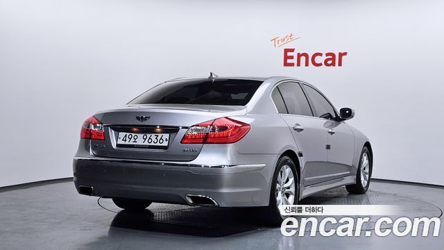 Hyundai Genesis из Кореи Encar