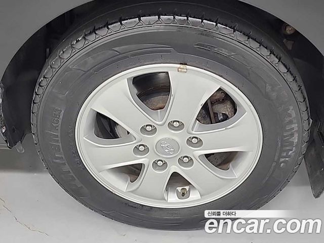Hyundai Starex Urban 9-Seater Premium — пробег 97 080 км — фото 5 из 5