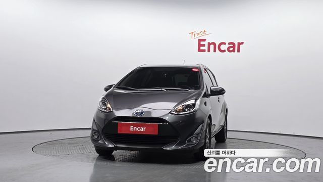 Toyota Prius из Кореи Encar