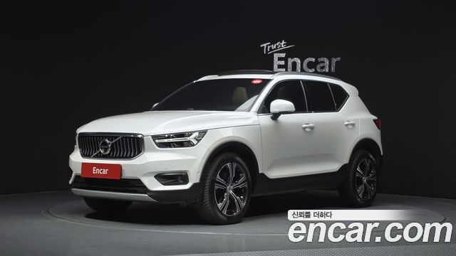 Volvo XC40 B4 Inscription — пробег 83 187 км — фото 1 из 5