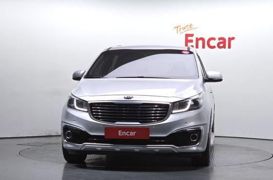 Kia Carnival 9-seater Prestige — пробег 243 043 км — фото 3 из 5