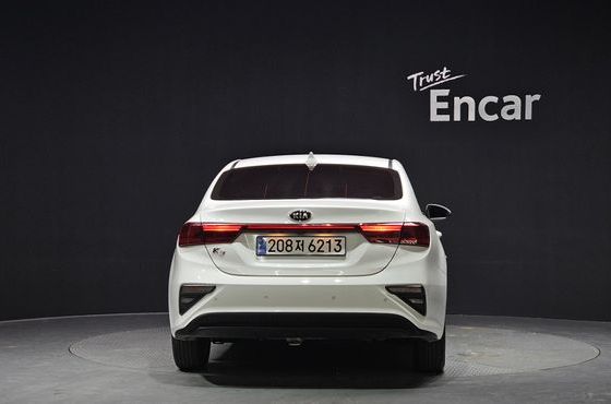 Kia K3 Luxury — пробег 45 842 км — фото 4 из 5