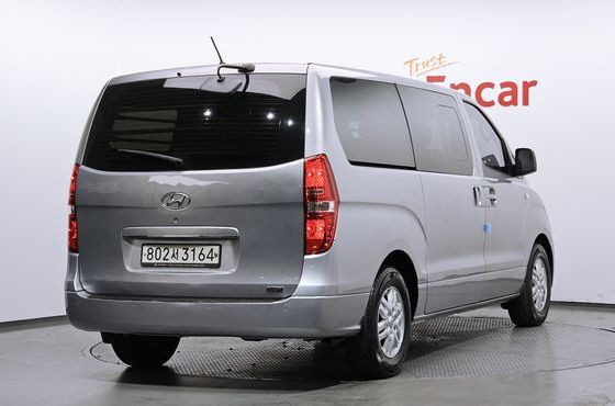Hyundai Starex 5-Seater VAN Smart — пробег 176 706 км — фото 2 из 5