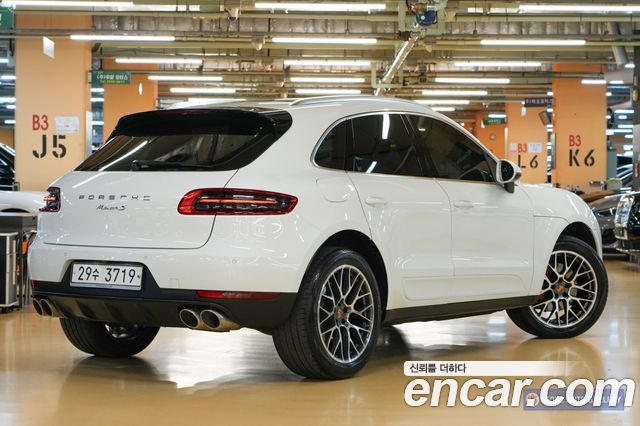Porsche Macan из Кореи Encar