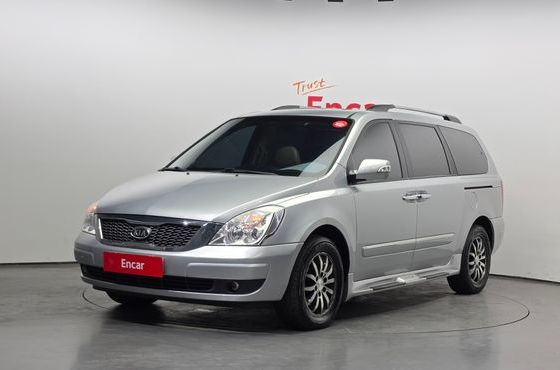 Kia Carnival New Carnival Limousine President — пробег 118 090 км — фото 1 из 5