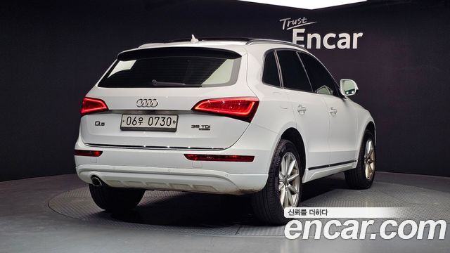 Audi Q5 35 TDI Quattro Dynamic 8R — пробег 177 254 км — фото 2 из 5