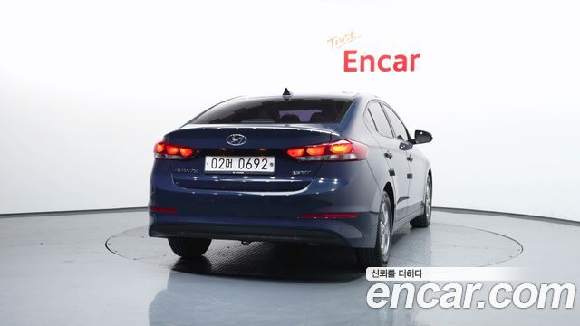 Hyundai AVANTE из Кореи Encar