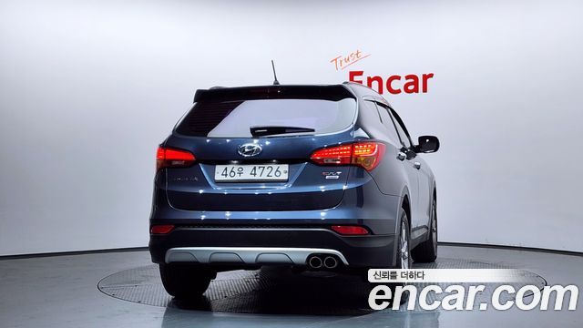 Hyundai Santafe Diesel(e-VGT) 2.2 4WD Premium — пробег 143 700 км — фото 4 из 5