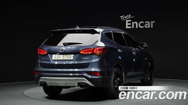 Hyundai Santafe Diesel 2.0 2WD 1 Million — пробег 117 064 км — фото 2 из 5