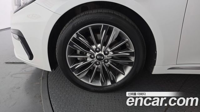 Kia K5 из Кореи Encar
